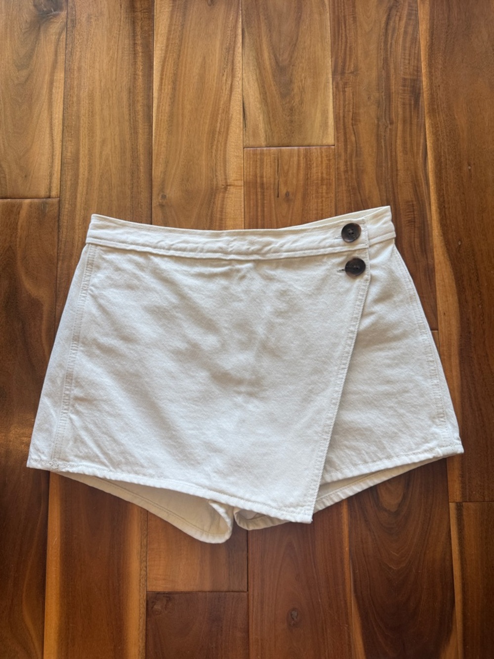 Madewell White Wrap-Front Skort with Button Detail